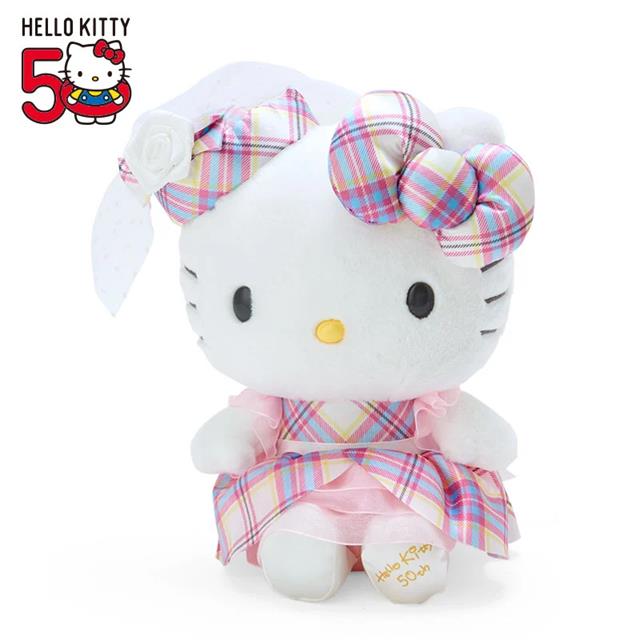 Hello kitty凯蒂猫｜50周年限定苏格兰少女格纹洋装kitty公仔/玩偶｜约18 x 21 x 11 cm