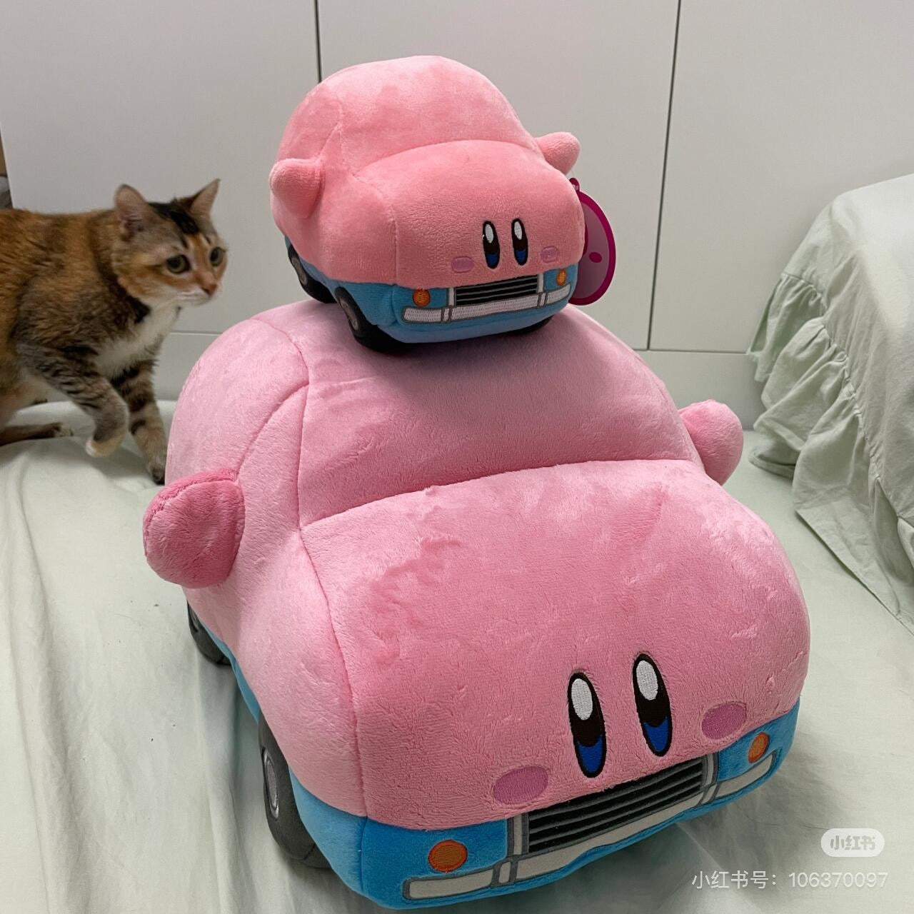 Kirby星之卡比｜Shaking Plush Car Mouth Kirby吞下整辆汽车变身毛绒玩具摆件/公仔/拉发条会震动｜约W9 x D13.5 x H7 cm