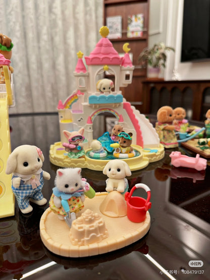 SylvanianFamilies森贝儿家族｜Nursery Sandbox &amp; Pool/Flora Rabbit幼儿园沙盘和泳池+垂耳兔站宝套组/玩具/过家家5746