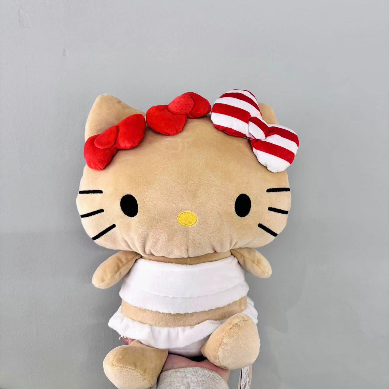 Sanrio三丽鸥｜Avail联名黑皮Hello kitty玩偶