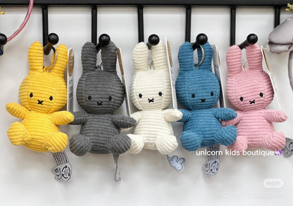 Miffy米菲｜BON TON TOYS -Keychain ECO Corduroy坐姿灯芯绒毛绒玩偶钥匙扣挂件/包挂｜约10 cm – 4″