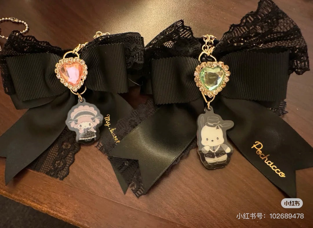 Sanrio三丽鸥｜Original Secret Ribbon Charm - Enjoy Idol Gothic Night Party Blind Box享受偶像哥特之夜派对黑色蝴蝶结吊饰盲盒/全10种｜1枚入