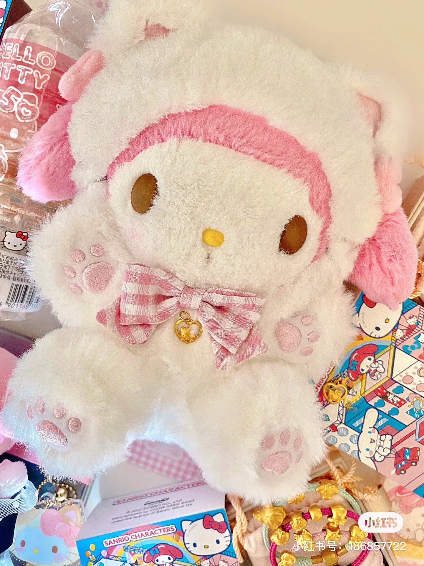 Sanrio｜2024奶fufu的限定肉球猫咪系列玩偶/公仔/肉垫垫/粉爪爪/如拿铁系列一样好摸｜约17 x 17 x 9cm