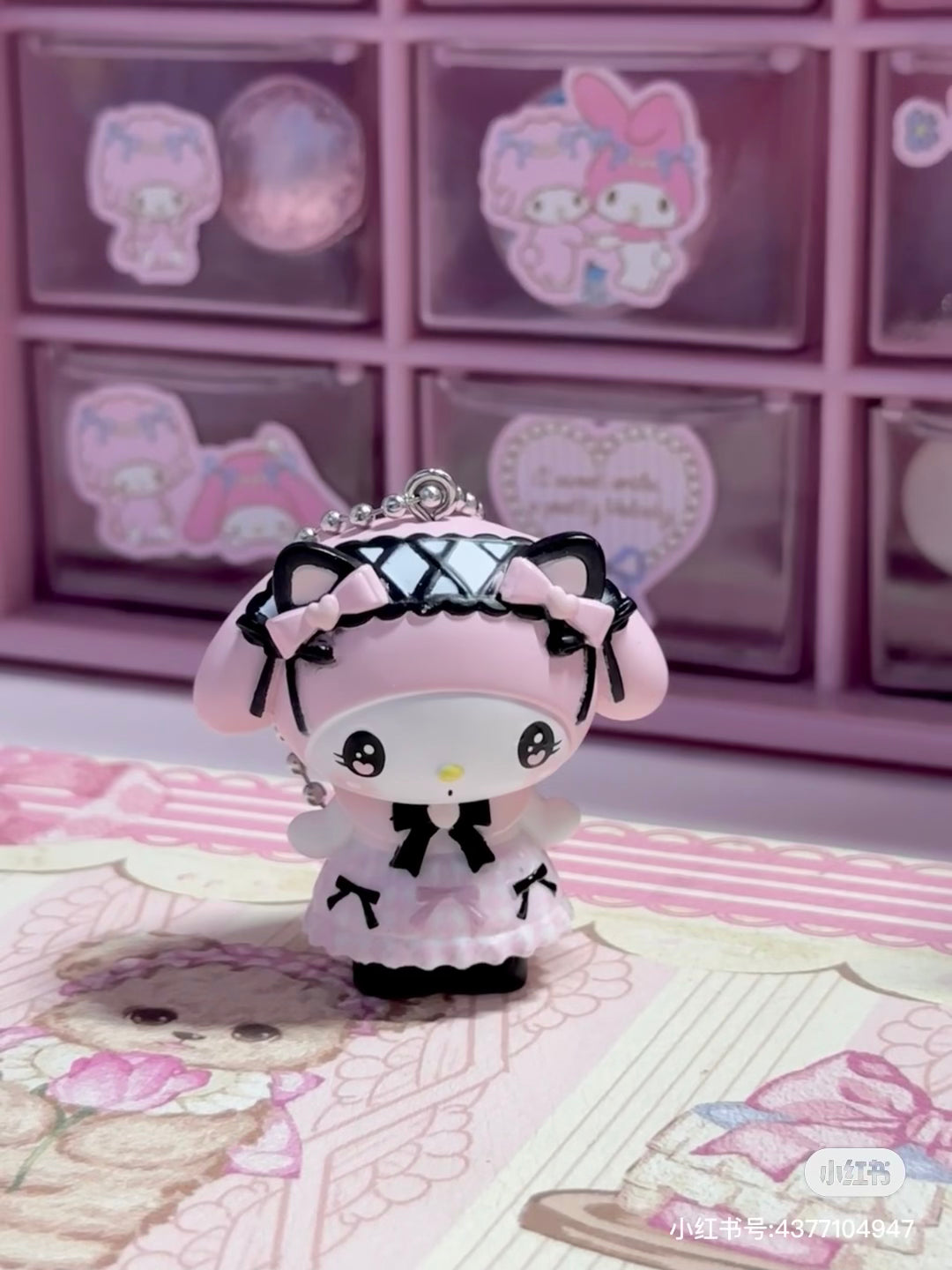 Sanrio三丽鸥｜Secret Mascot - Charm Keychain - Dream Ribbon Blind Box（a box of 8）梦幻蕾丝蝴蝶结千鸟格女仆地雷系玩偶挂件盲盒/全8种｜1枚入