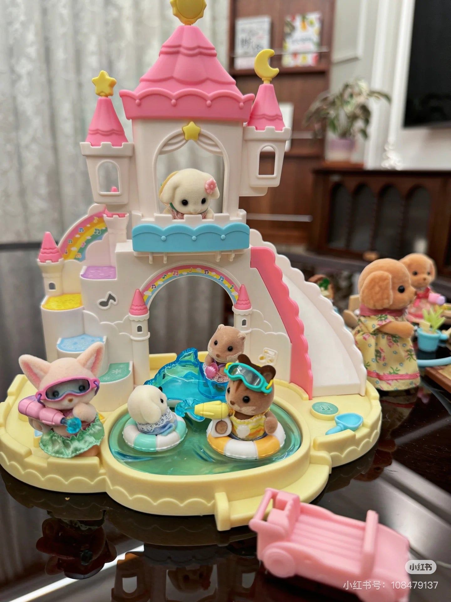 SylvanianFamilies森贝儿家族｜Nursery Sandbox &amp; Pool/Flora Rabbit幼儿园沙盘和泳池+垂耳兔站宝套组/玩具/过家家5746