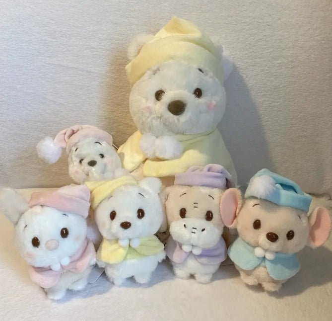 Disney迪士尼｜Winnie the Pooh Urupocha-chan Plush Doll Fruit Latte Color东迪冬日限定水果拿铁色睡衣睡帽斗篷系列豆豆眼毛绒小玩偶/公仔摆件｜约H11.5×W10.5×D7.5cm