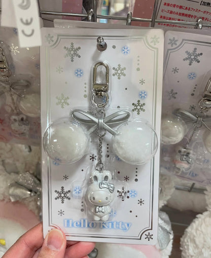 Sanrio三丽鸥｜Keychain / Fluffy Snow Rabbit冬日毛茸茸银白初雪小兔系列可爱角色珠光钥匙扣挂件/包挂｜约17.0 x 9.4 x 2.7cm