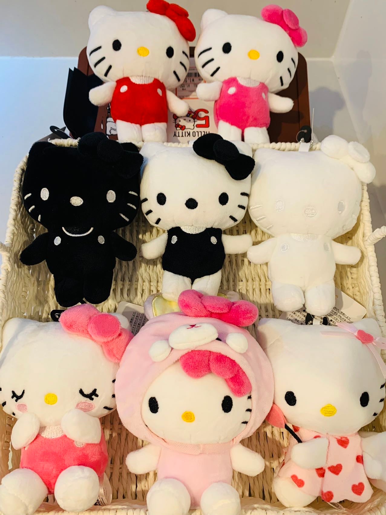 Sanrio三丽鸥｜avail联名50周年Hello Kitty挂件