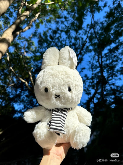 Miffy米菲｜BON TON TOYS - Miffy sitting with scarf黑白条纹围巾坐姿毛绒玩偶/公仔｜约23 cm - 9&