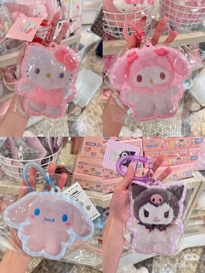 Sanrio｜Character-shaped Pass Case - Pitatto Friends Photo多巴胺格纹系列可爱人物造型线圈便携式卡套｜约17×1×13cm