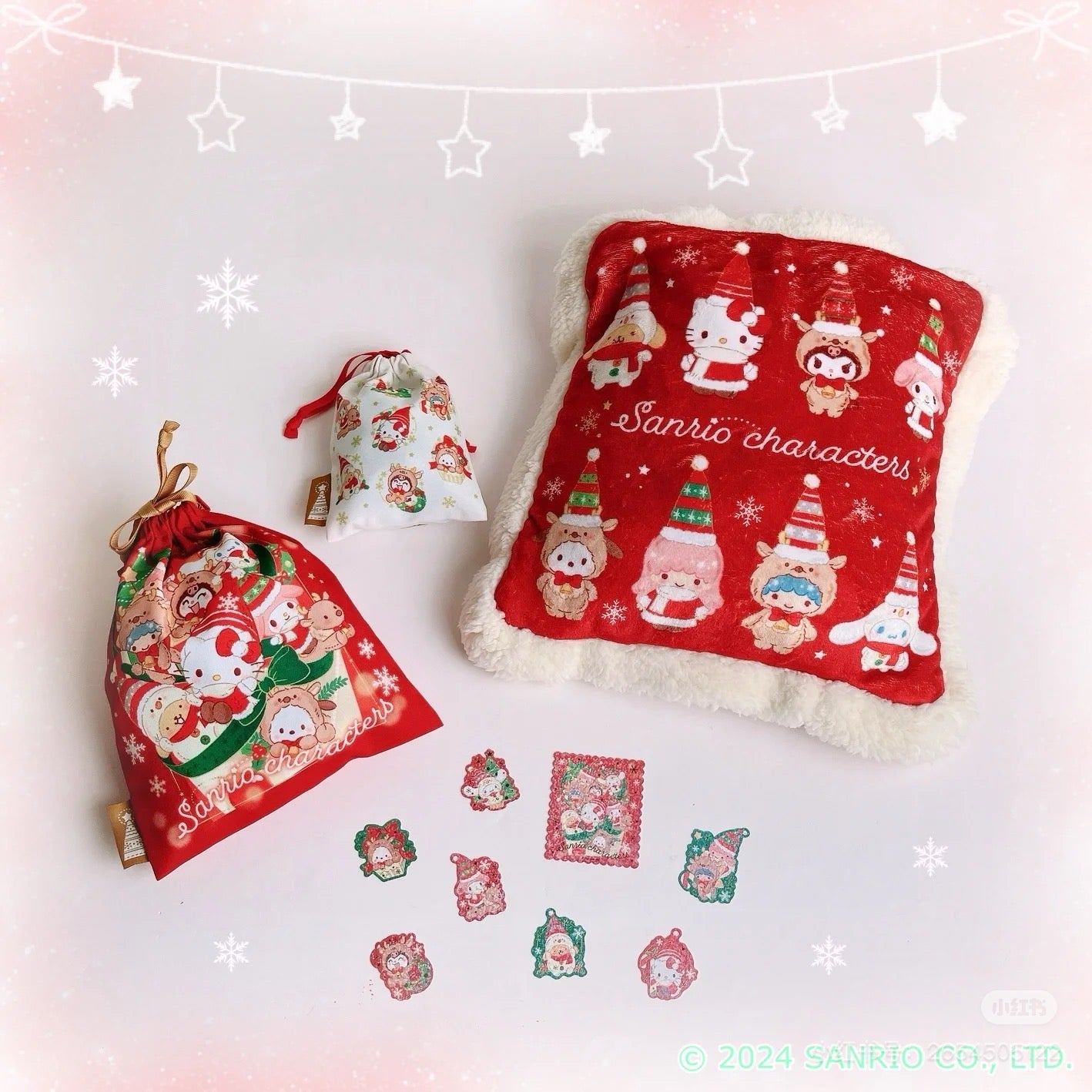 Sanrio三丽鸥｜Cushion Blanket - Christmas 2024圣诞限定可收纳加绒加厚盖毯丝绒抱枕/靠垫/正反面都可爱｜约105×1×70cm