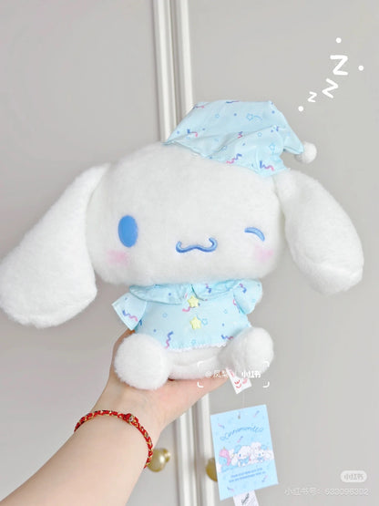 Sanrio三丽鸥｜Original Plush Toy - Cinnamoroll Milk/Sleepy Time / Sleepy Time玉桂狗甜梦系列困困大耳狗睡衣睡帽毛绒公仔/玩偶｜约24×10×18cm