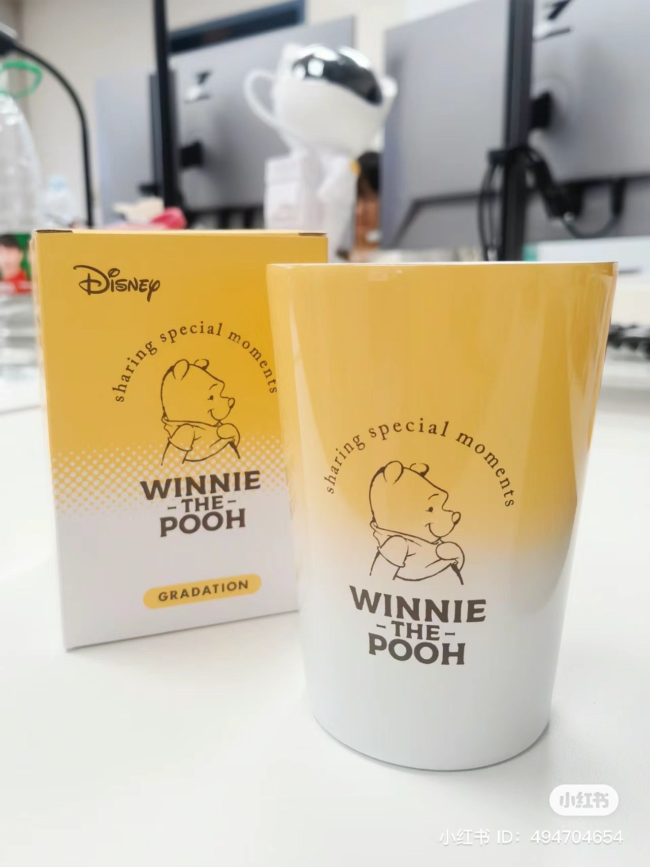 Disney｜噗噗小熊维尼/winnie the pooh变色2用不锈钢保温杯/可直接喝/也可把一次性塑料杯放里面保温保冷｜約460ml