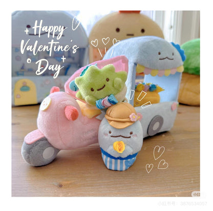 Sumikko gurashi角落生物｜San-x Sumikko Gurashi Scene Plush Toy &quot;Flower Wagon&quot; 水龙花车鲜花速递毛绒场景沙包玩偶/摆件｜约150 × 210 × 85 毫米