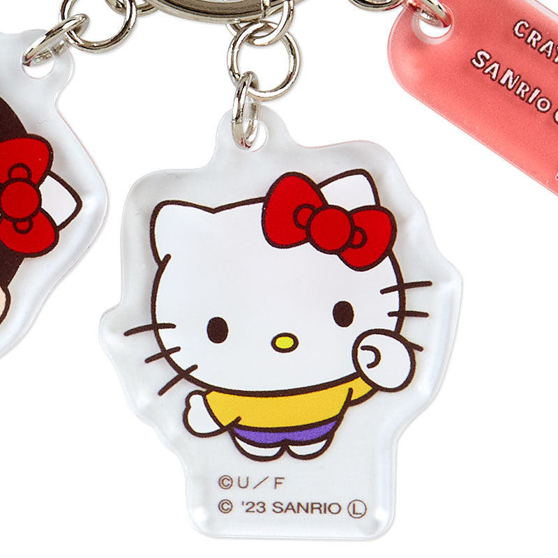 Sanrio｜Crayon shin-chan蜡笔小新联名Hello kitty和蜡笔小新钥匙扣｜3.5 x 0.3 x 4.3 cm &amp; 4 x 0.3 x 4.5 cm