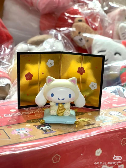 Sanrio三丽鸥｜Secret Mascot - Zodiac Lucky Cat Blind Box 十二生肖蛇年限定坐垫招财猫系列手办摆件盲盒/全8种｜1枚入