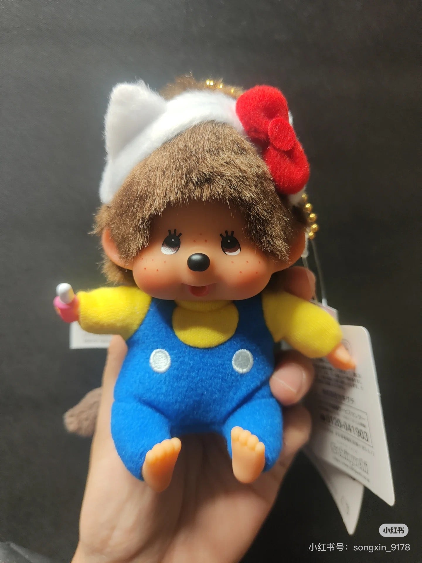 Monchhichi｜Hello Kitty x Monchhichi Big Face (SS) Keychain  Plush Toy｜H12 x W7.5 x D6cm approx.