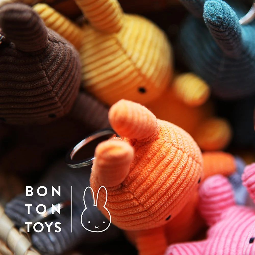 Miffy米菲｜BON TON TOYS -Keychain ECO Corduroy坐姿灯芯绒毛绒玩偶钥匙扣挂件/包挂｜约10 cm – 4″