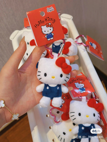 Sanrio｜Jisoo同款Hello Kitty玩偶挂件/包挂/爱心钥匙扣｜约6×4×8.7cm