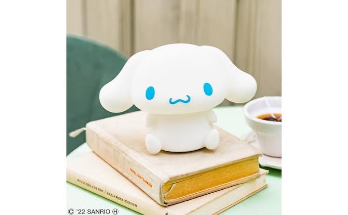 Sanrio｜宝岛社床头灯/小夜灯/拍拍即亮｜H15.2×W12×D9.5cm